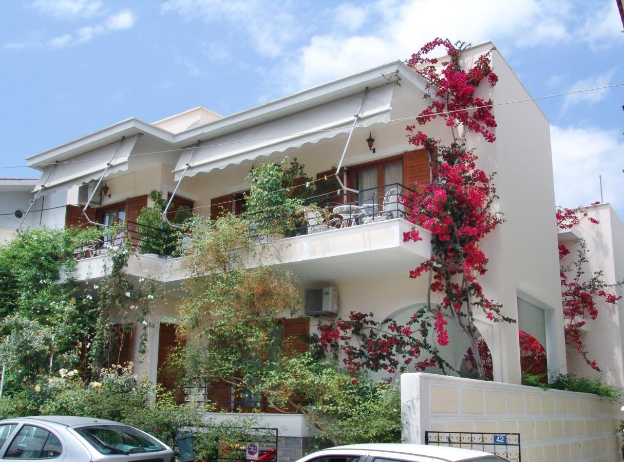Filoxenia Apartments Мітіліні Екстер'єр фото